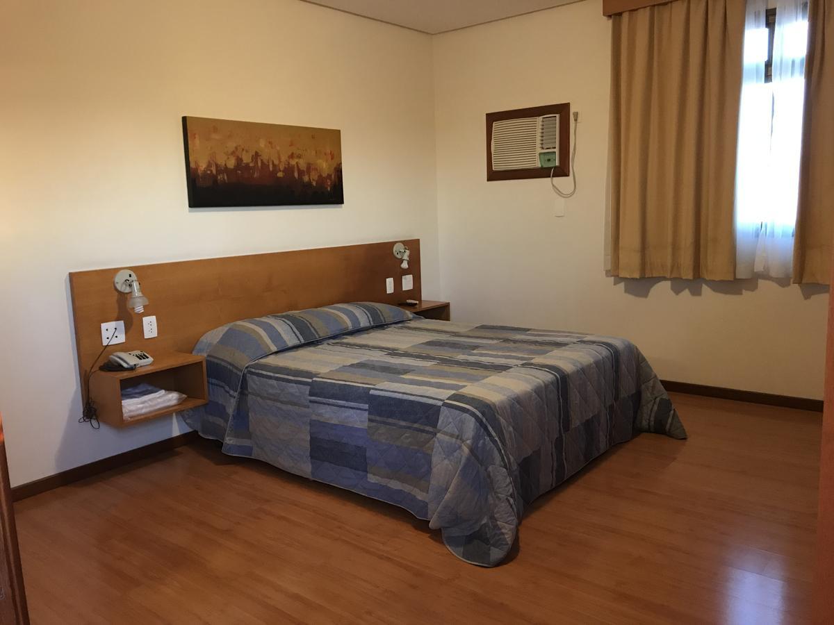 Serema Palace Hotel Лаврас Екстериор снимка