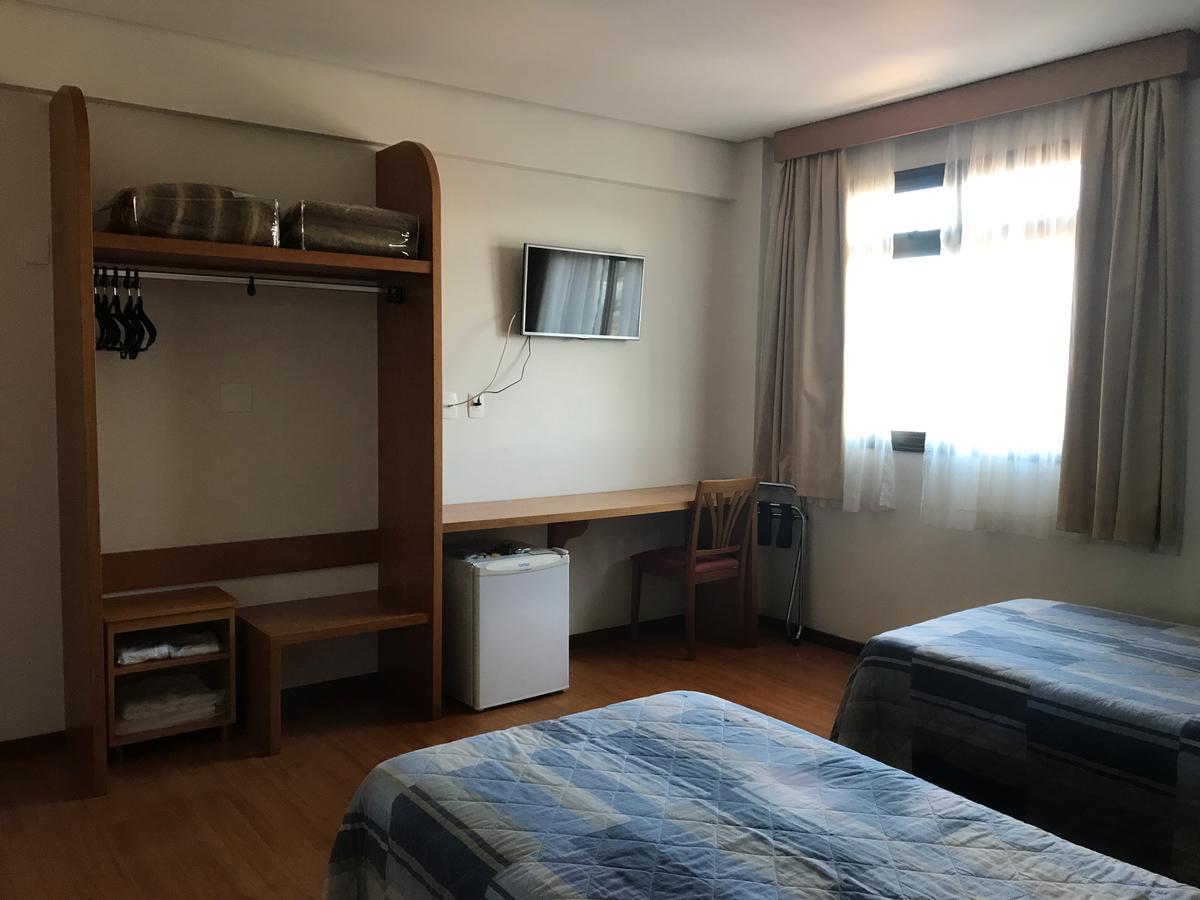 Serema Palace Hotel Лаврас Екстериор снимка