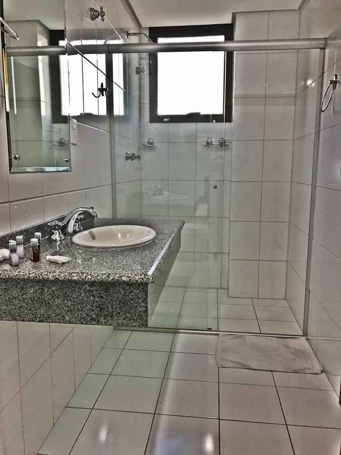 Serema Palace Hotel Лаврас Екстериор снимка