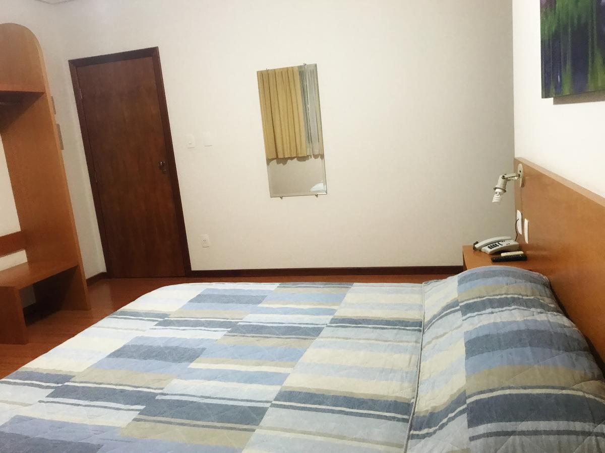 Serema Palace Hotel Лаврас Екстериор снимка